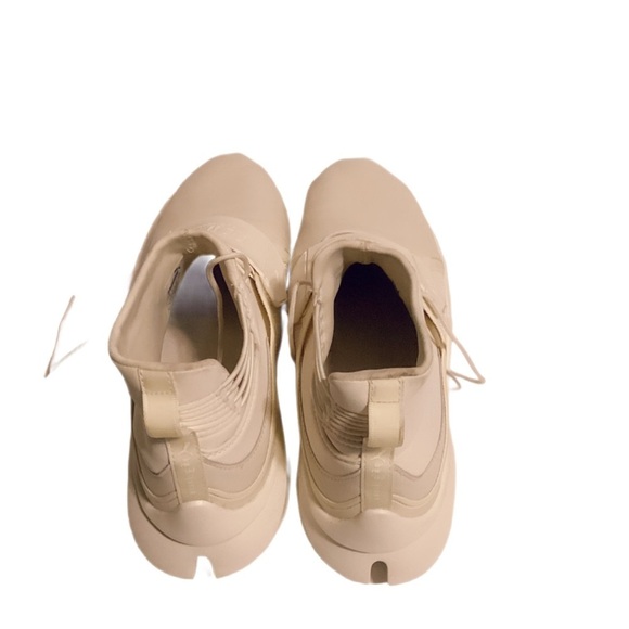 Puma x Fenty Ignite Cream Neoprene Athletic Trainer Streetwear Sneakers W10 - Picture 4 of 7